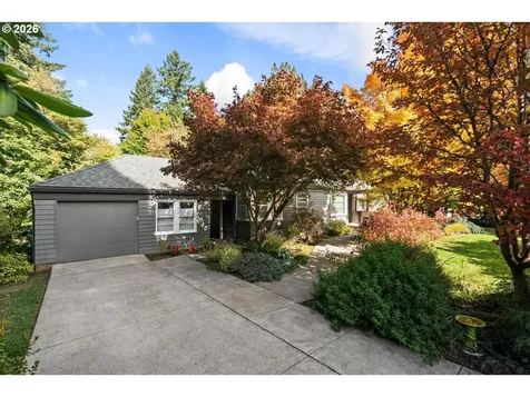 1021 SW Stephenson Court Portland OR 97219