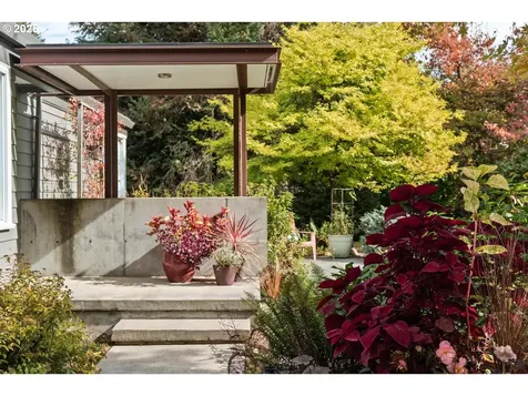 1021 SW Stephenson Court Portland OR 97219