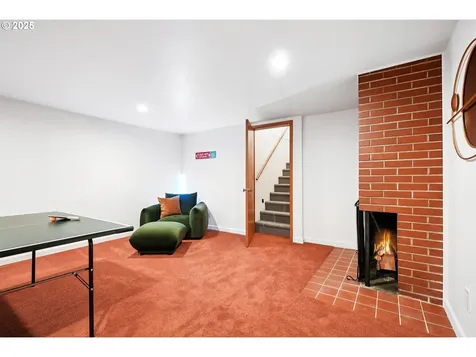 10926 NE Flanders Street Portland OR 97220