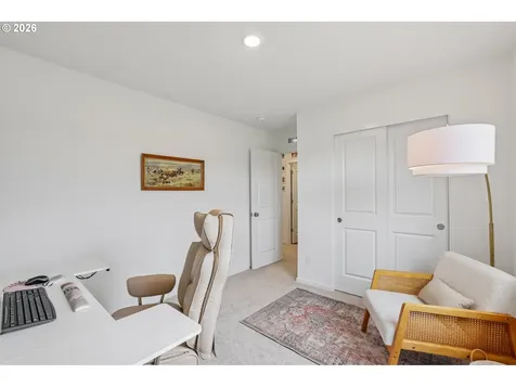 2027 Henderson Way Longview WA 98632