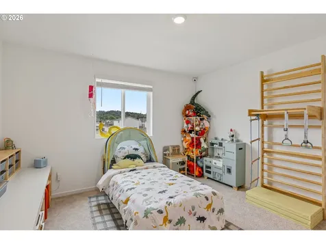 2027 Henderson Way Longview WA 98632