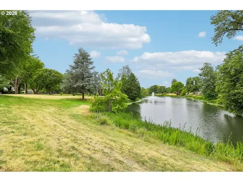 2027 Henderson Way Longview WA 98632