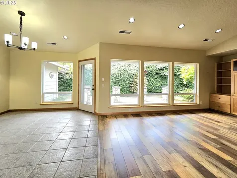 17174 Ocean Park Court Brookings OR 97415