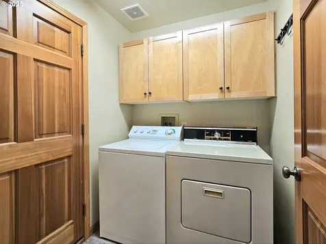 17174 Ocean Park Court Brookings OR 97415