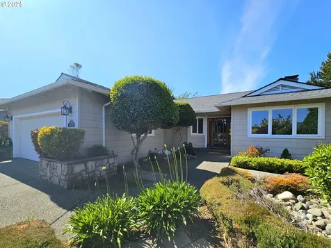 17174 Ocean Park Court Brookings OR 97415