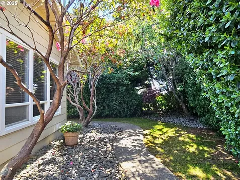 17174 Ocean Park Court Brookings OR 97415