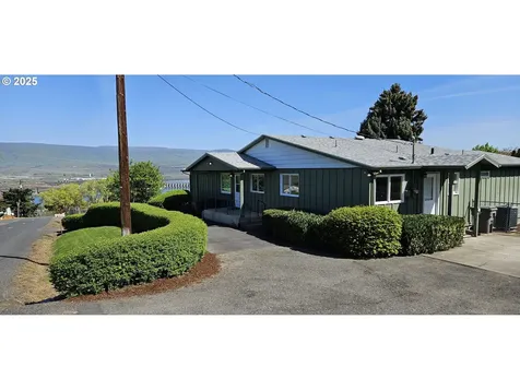 1114 Richmond Street The Dalles OR 97058