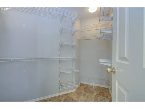 11116 NW 4th Avenue Vancouver WA 98685