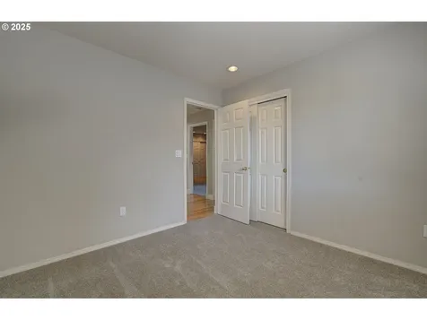 11116 NW 4th Avenue Vancouver WA 98685