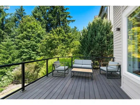 2615 NW Birkendene Street Portland OR 97229