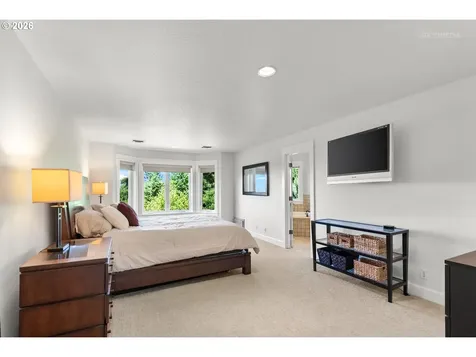 2615 NW Birkendene Street Portland OR 97229