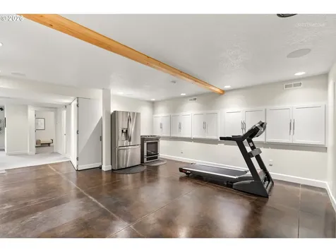 2615 NW Birkendene Street Portland OR 97229