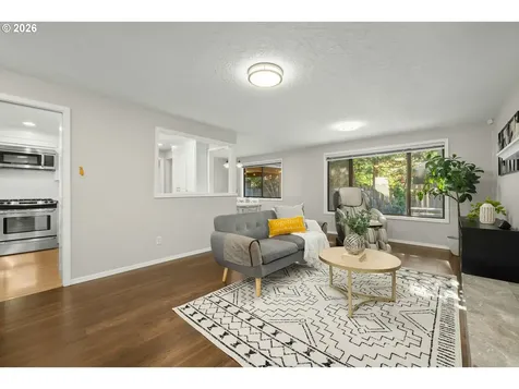 8785 SW Morgan Drive Beaverton OR 97008