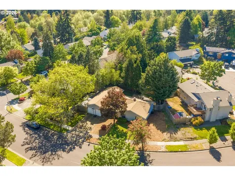 8785 SW Morgan Drive Beaverton OR 97008