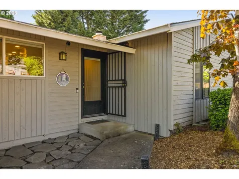 8785 SW Morgan Drive Beaverton OR 97008