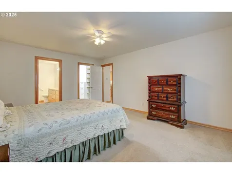 1305 NW 22nd Place Battle Ground WA 98604