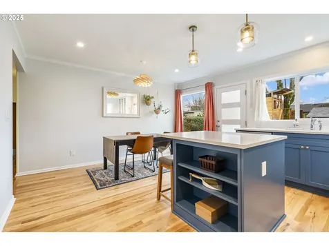 4156 SE Bybee Boulevard Portland OR 97202