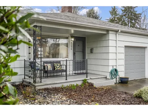 4156 SE Bybee Boulevard Portland OR 97202