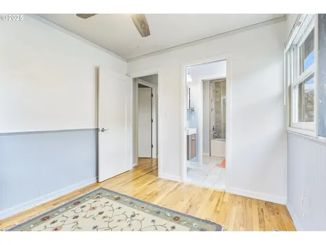 4156 SE Bybee Boulevard Portland OR 97202