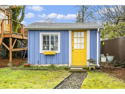 4156 SE Bybee Boulevard Portland OR 97202
