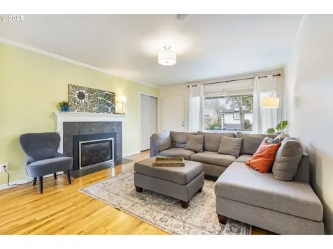 4156 SE Bybee Boulevard Portland OR 97202