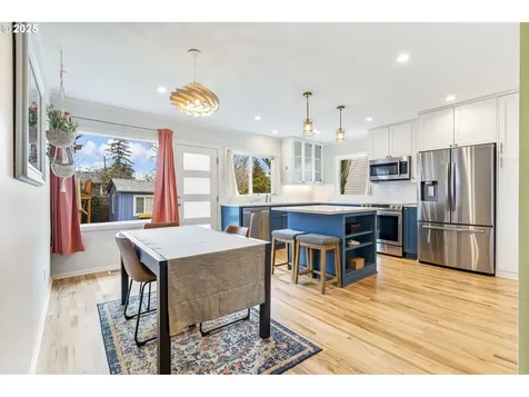 4156 SE Bybee Boulevard Portland OR 97202