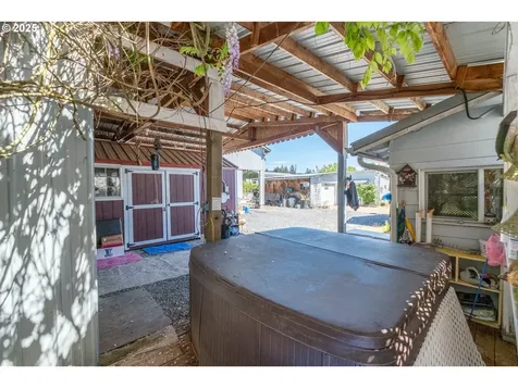 1043 Northside Road Sweet Home OR 97386
