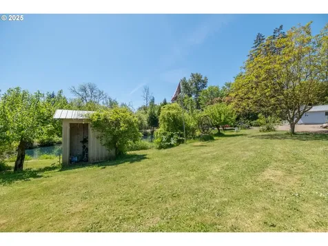 1043 Northside Road Sweet Home OR 97386