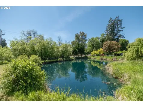 1043 Northside Road Sweet Home OR 97386