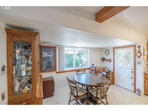 1043 Northside Road Sweet Home OR 97386