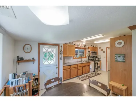 1043 Northside Road Sweet Home OR 97386