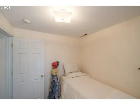 1043 Northside Road Sweet Home OR 97386
