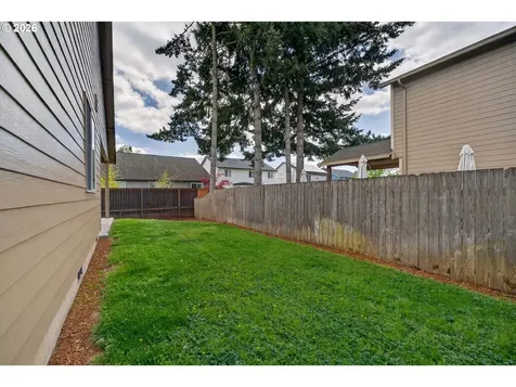 10817 NE 103rd Street Vancouver WA 98662