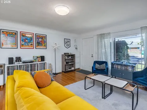 4534 NE 95th Avenue Portland OR 97220