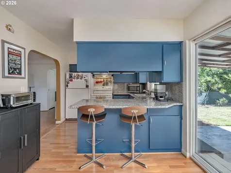 4534 NE 95th Avenue Portland OR 97220