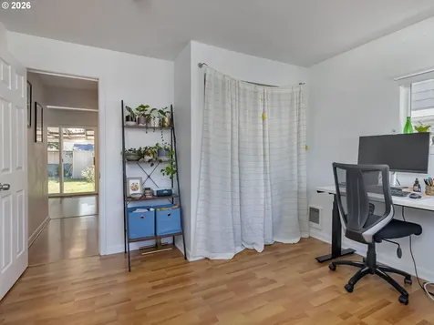 4534 NE 95th Avenue Portland OR 97220