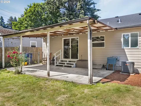 4534 NE 95th Avenue Portland OR 97220