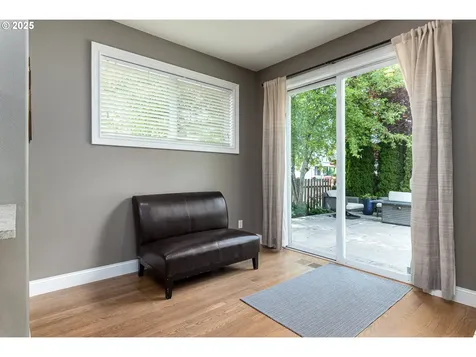 352 SE 14th Place Canby OR 97013