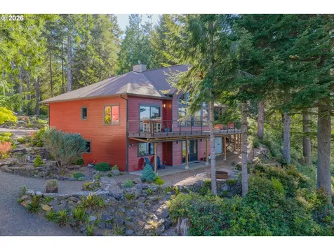 83953 Cloud Nine Road Florence OR 97439