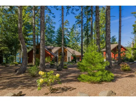 83953 Cloud Nine Road Florence OR 97439