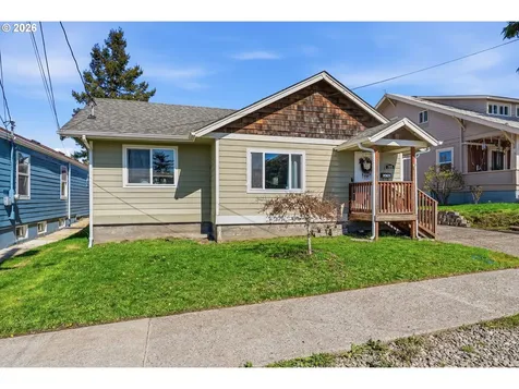 705 Cowlitz Way Kelso WA 98626
