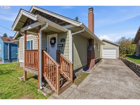 705 Cowlitz Way Kelso WA 98626