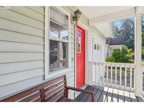 8345 N Bliss Street Portland OR 97203