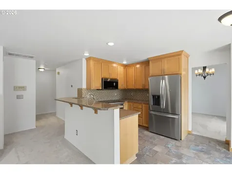 15381 NW Andalusian Way Portland OR 97229