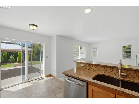 15381 NW Andalusian Way Portland OR 97229