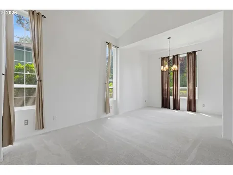 15381 NW Andalusian Way Portland OR 97229