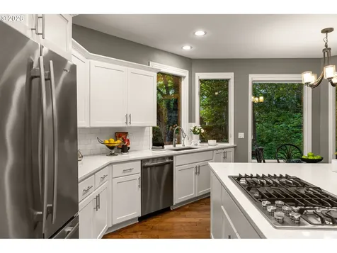 13447 Streamside Court Lake Oswego OR 97035