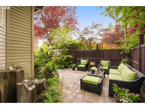 13447 Streamside Court Lake Oswego OR 97035