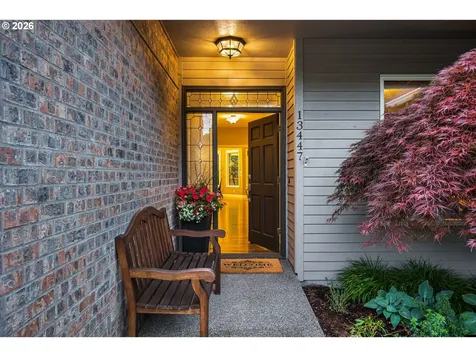 13447 Streamside Court Lake Oswego OR 97035