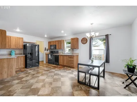 15664 S Fawn View Way Molalla OR 97038